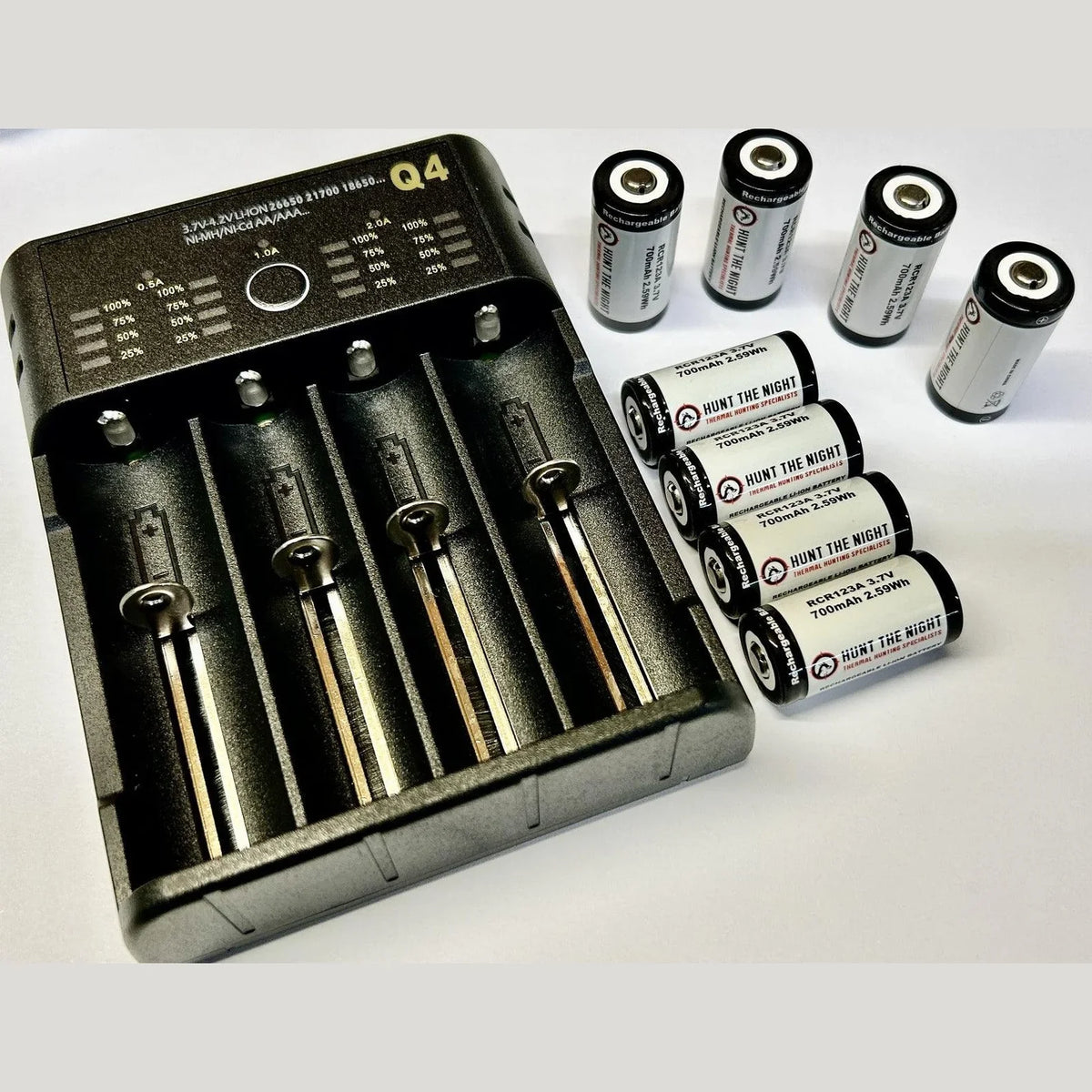 8X 700MAH CR123A RECHARGEABLE BATTERIES WITH USB CHARGER - Hunt The Night