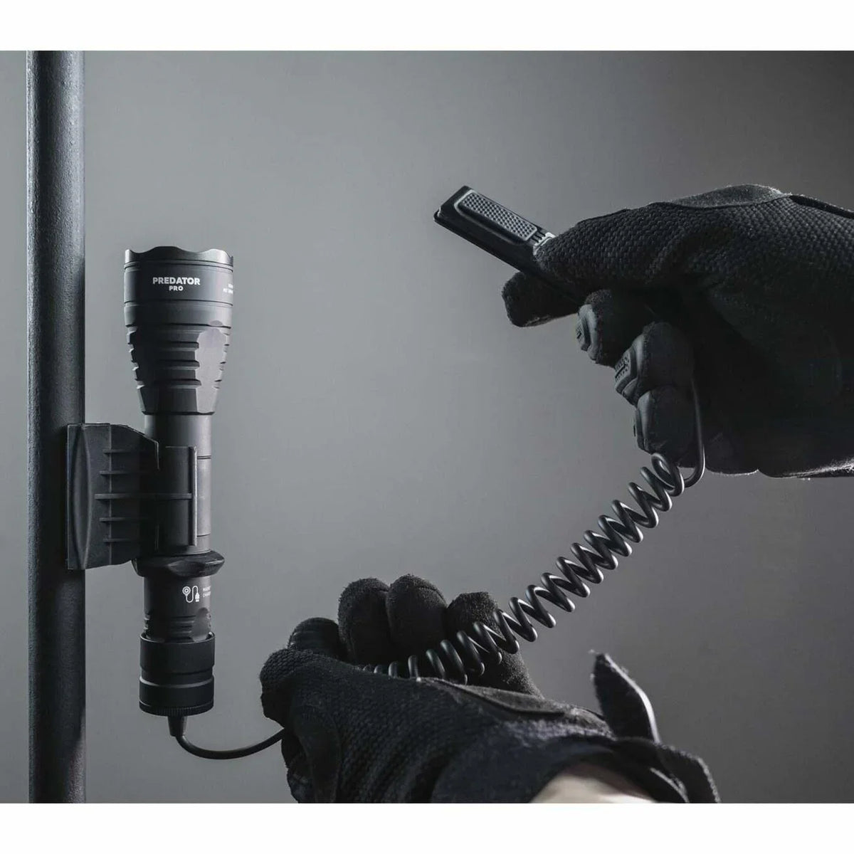 ARMYTEK PREDATOR PRO EXTENDED SET - Hunt The Night