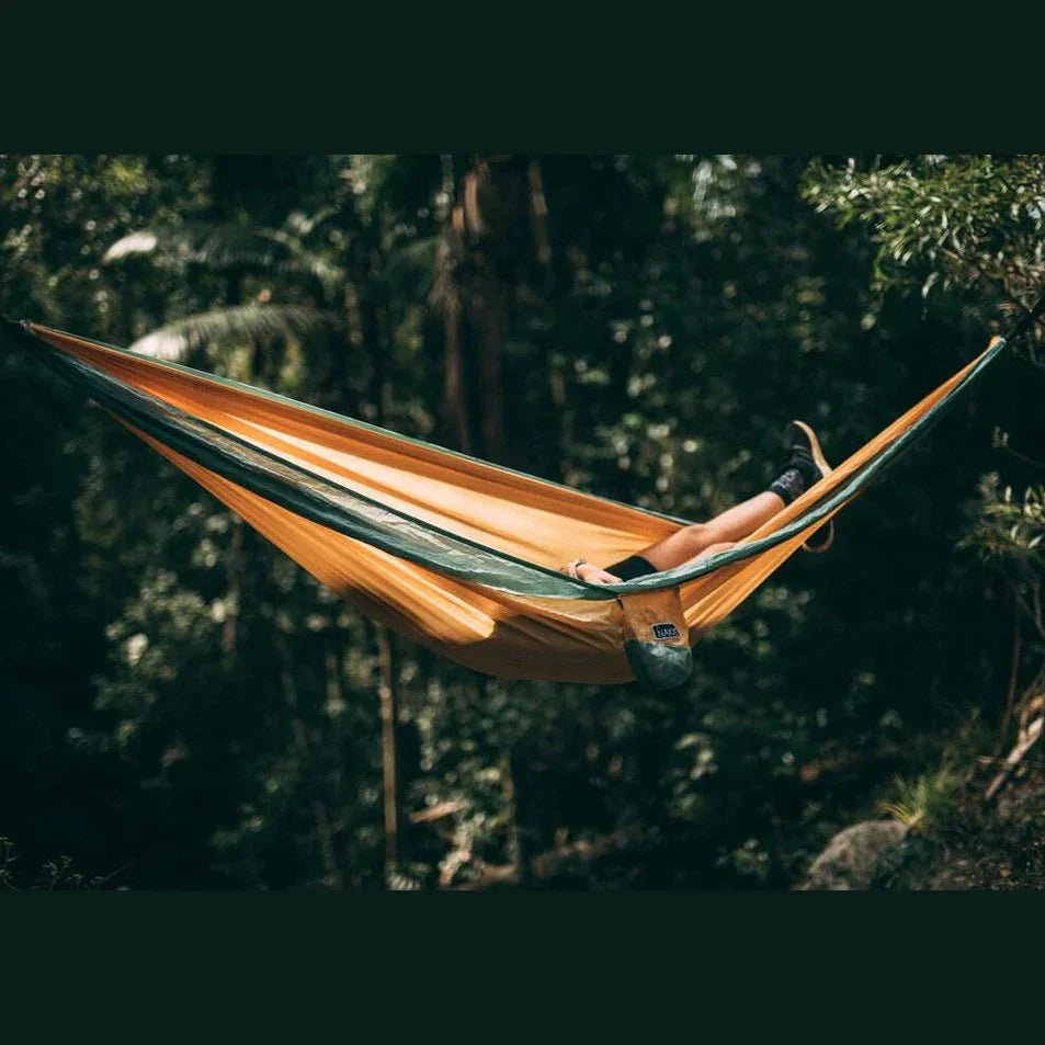 NAKIE GOLDEN MANGO - RECYCLED HAMMOCK WITH STRAPS - Hunt The Night