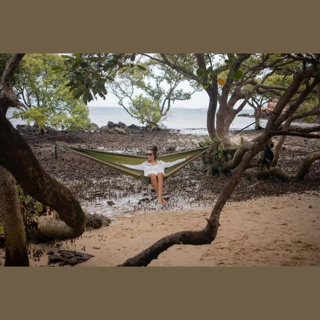 NAKIE OLIVE GREEN RECYCLED HAMMOCK WITH STRAPS - Hunt The Night