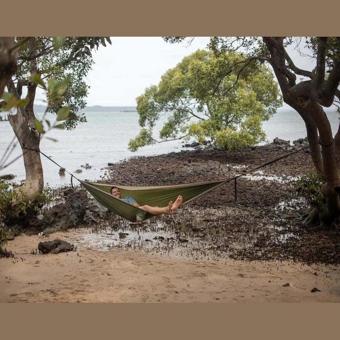 NAKIE OLIVE GREEN RECYCLED HAMMOCK WITH STRAPS - Hunt The Night