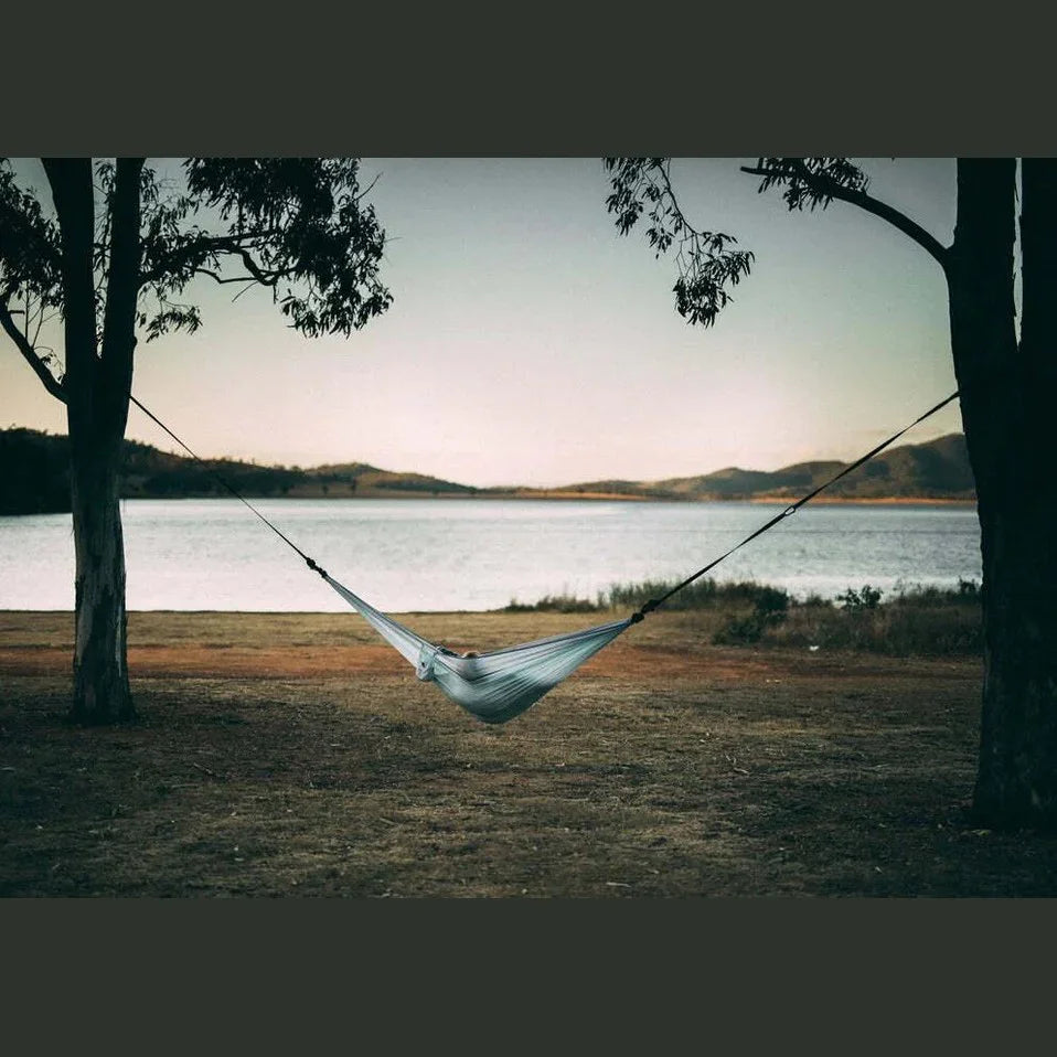 NAKIE TWILIGHT BLUE - RECYCLED HAMMOCK WITH STRAPS - Hunt The Night