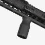 Magpul M-LOK MVG - MOE Vertical grip - Black