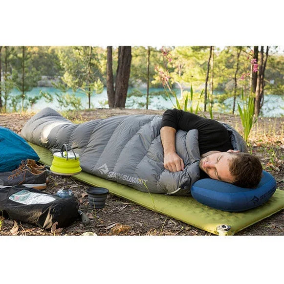 Aeros Premium Pillow - Hunt The Night