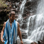 NAKIE OCEAN BREEZE - RECYCLED SAND FREE BEACH TOWEL - Hunt The Night