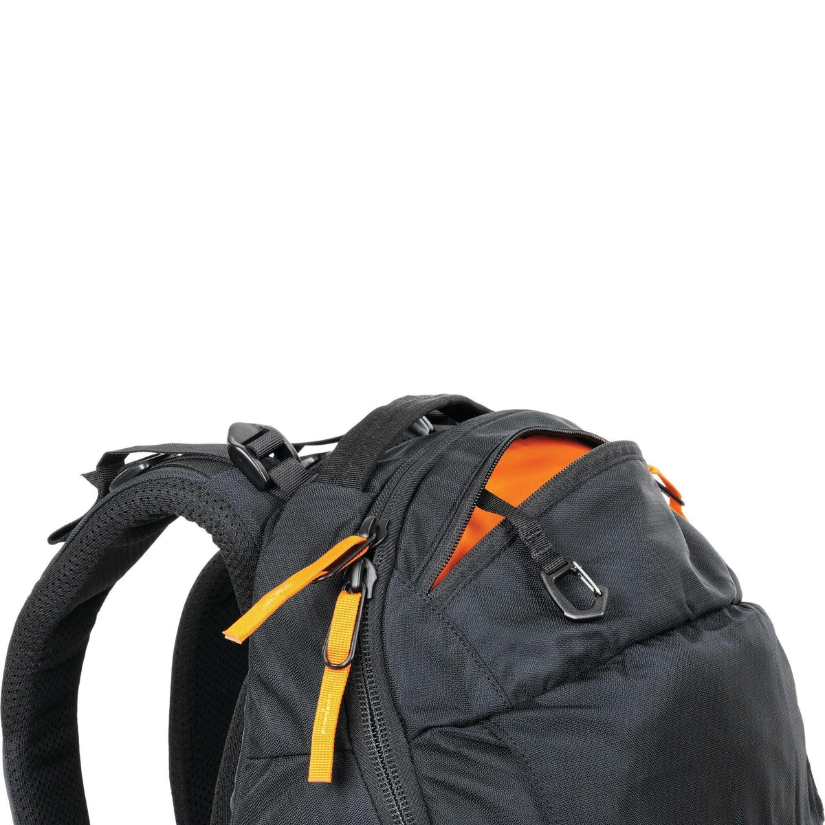 Mystery Ranch District 18