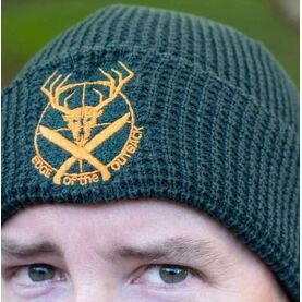 Edge of The Outback Beanie - Forest Green