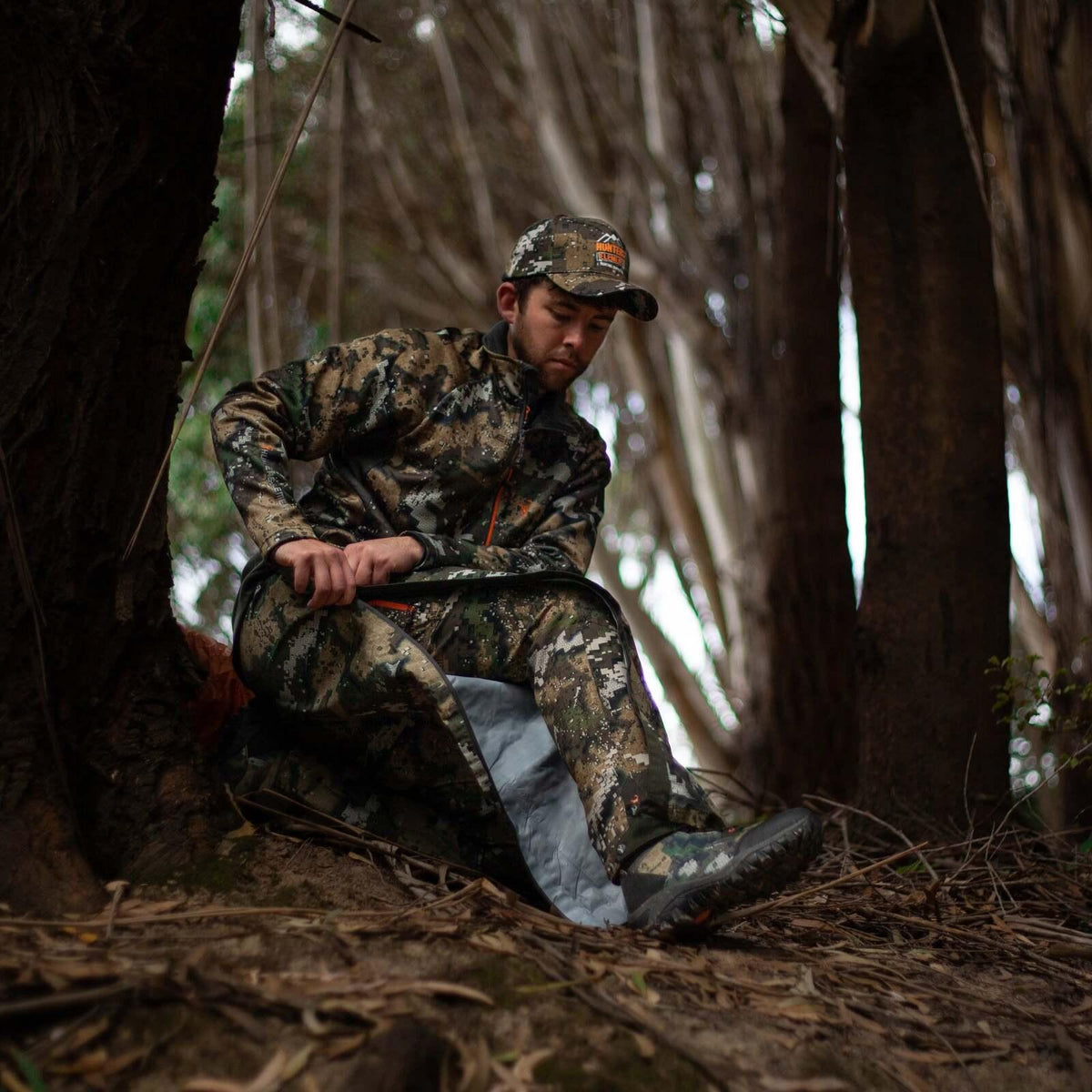 HUNTERS ELEMENT OBSIDIAN TROUSER DESOLVE VEIL